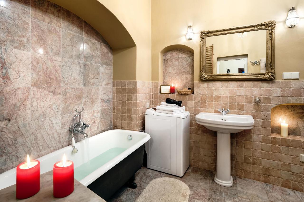 Apartamenty Kamienica Muzykow Old Town 루블린 외부 사진